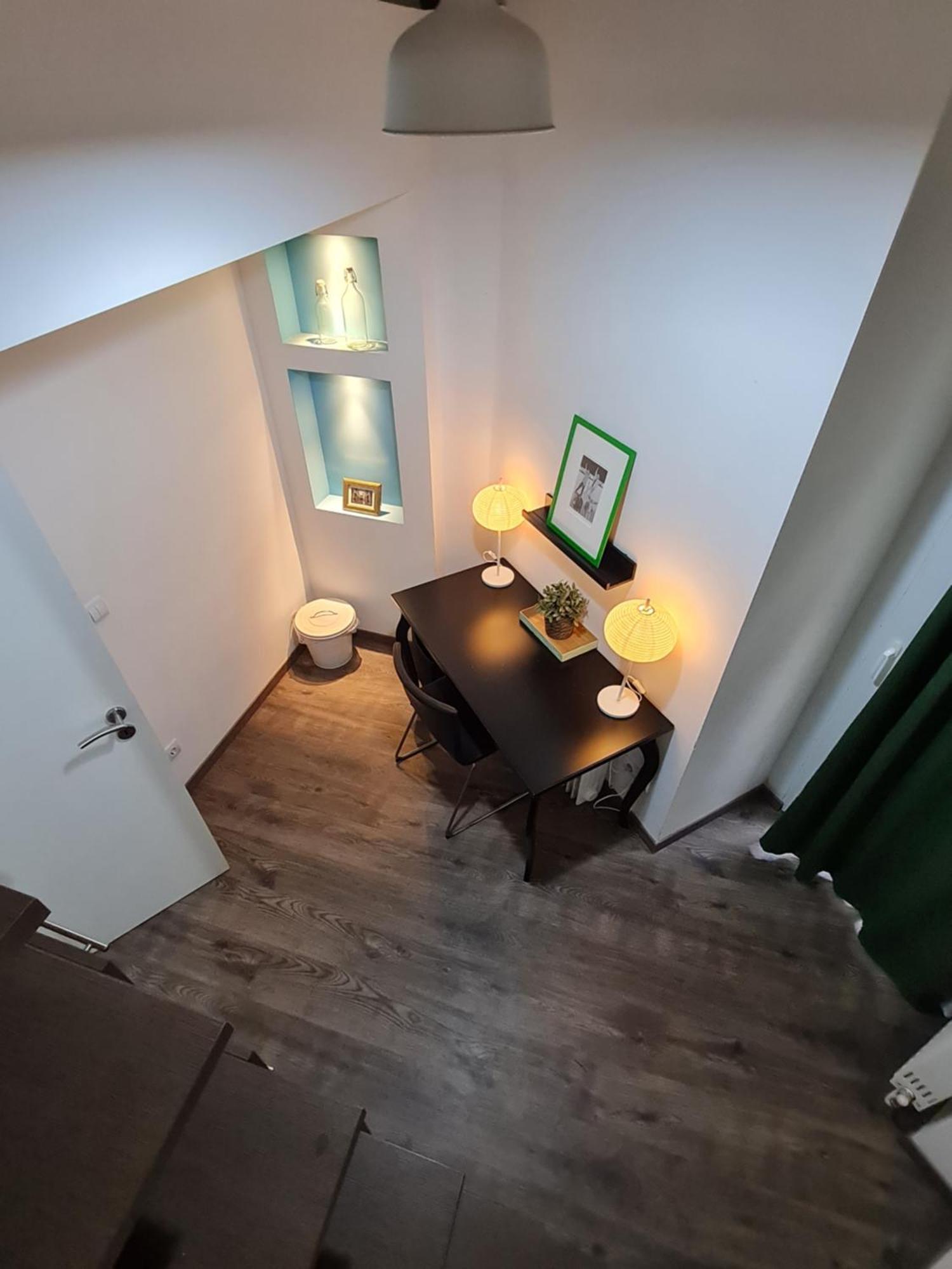 شقة Turquoise Lofts بودابست الغرفة الصورة